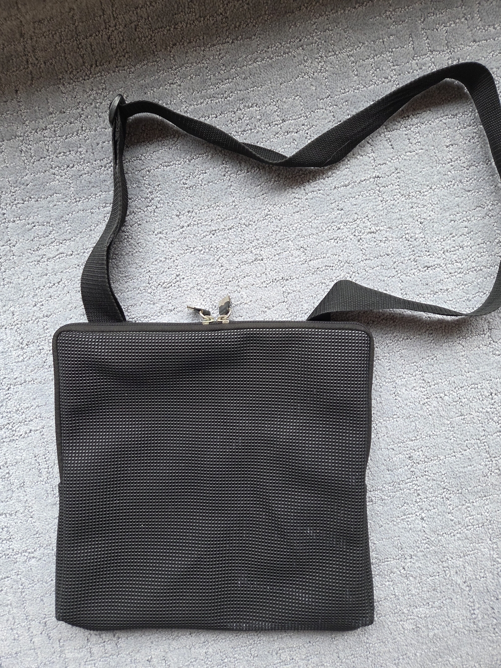 Minimalist Black Women’s Pebbled Rubber Crossbody Bag